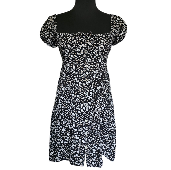 Roxy Dresses & Skirts - Roxy Women's Black Shelley Coast Floral Mini Dress - xs